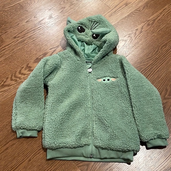Baby Yoda Jacket - Picture 1 of 2